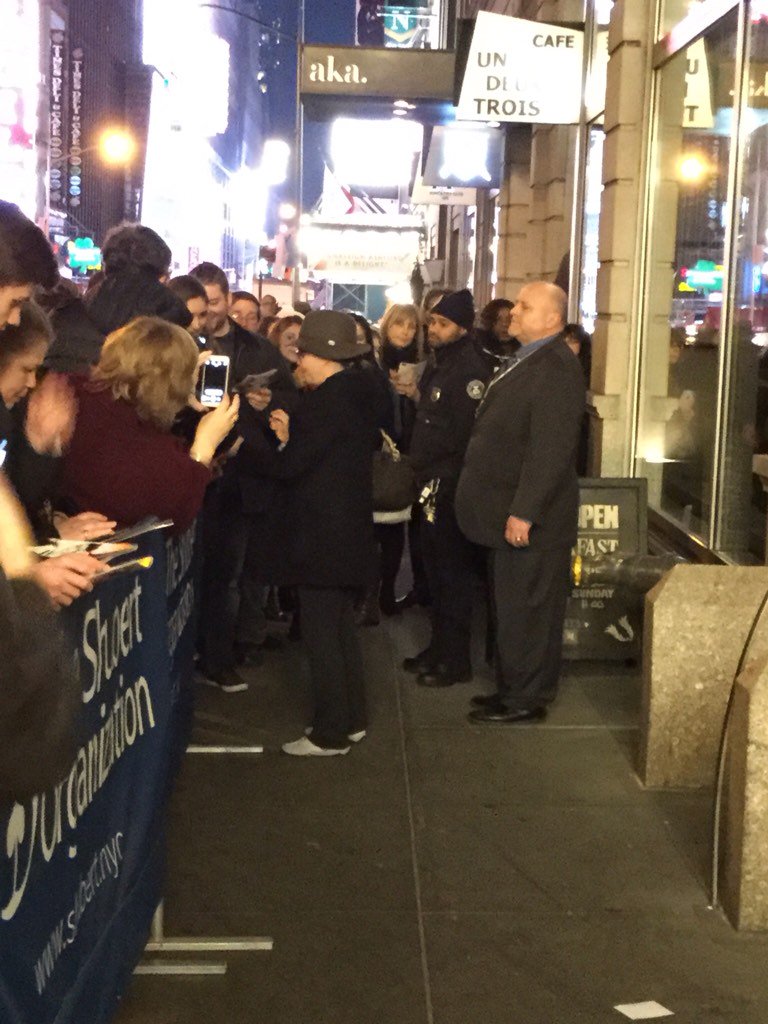 MikaelaKcomt's tweet photo. @sally_field https://t.co/SCfyx1nFzz