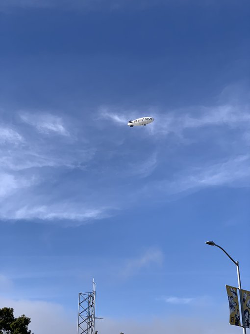 I still remember salesforce would send "cloud" balloons to oracle's event many years ago. Now that they<a href="/tag/failsforce"class="tags"><span>#failsforce</span></a>