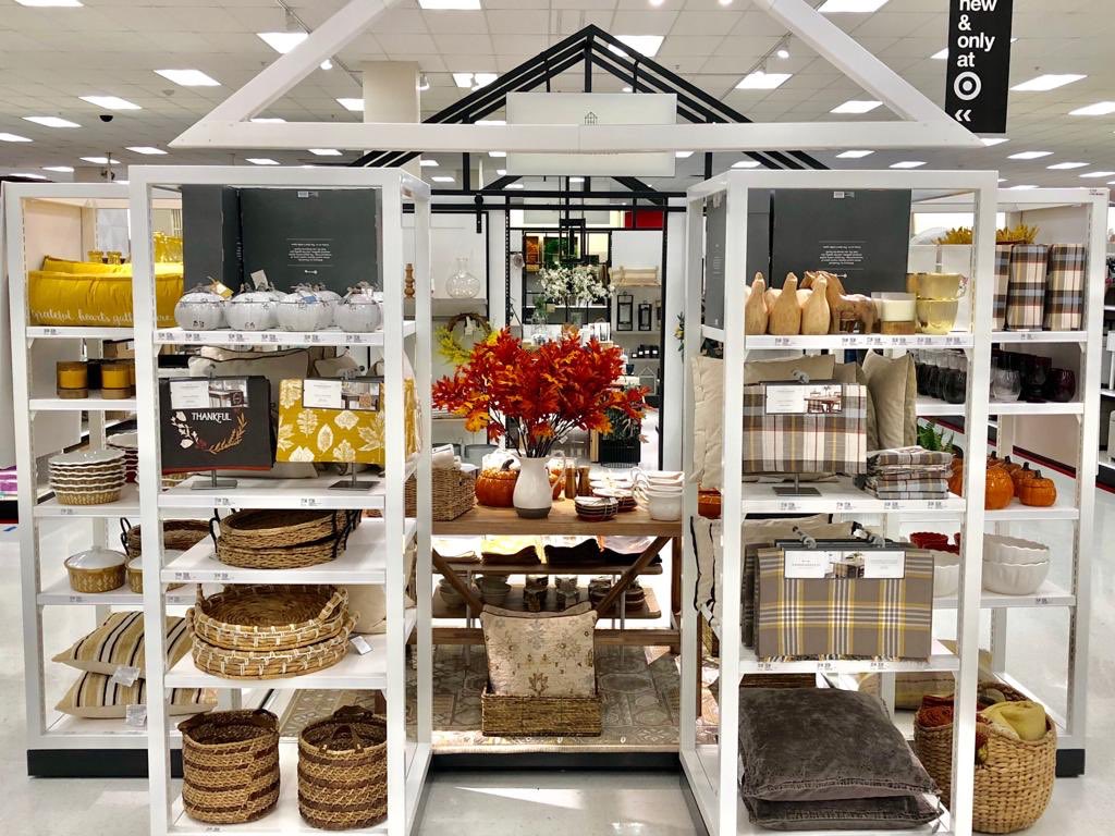 JosephinePared5's tweet photo. Introducing our new Home Fall Collection@Amazing designs@Loving the season🍂VMT2475 https://t.co/TrdoaVJQSM