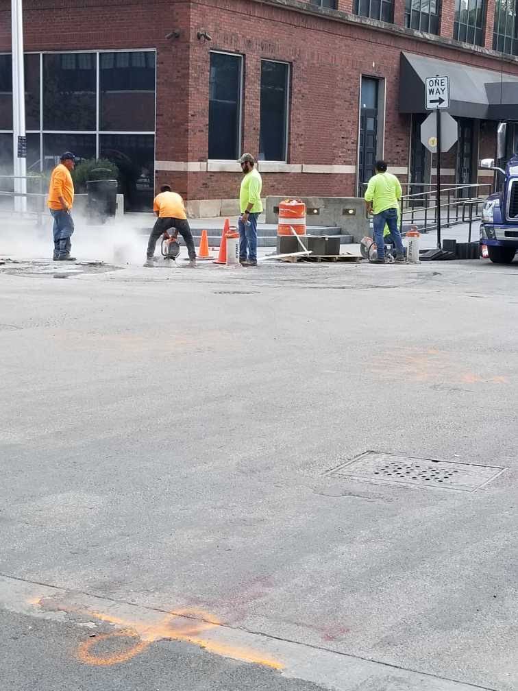 Octohop's tweet photo. Construction is BOOMING! Which means your new shiny office building might not have fiber in it. 
#construction #roadconstruction #cre #fiber #octohop☁️ #octohopcloud #☁️ #moritorium #contingencyplan #cloudready #readysetconnect #cloudready #buildthemup #highride https://t.co/Nx9ygZOpmi