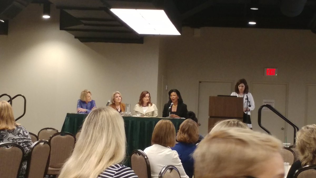 alena_nltcc's tweet photo. "Be a student and scholar in what you are passionate about." Dr. Kim Hunter Reed. Women's Leadership Panel @golctcs #2018LctcsConference #GoLctcs #20YearsOfStudentSuccess https://t.co/WZKHi0NaGM