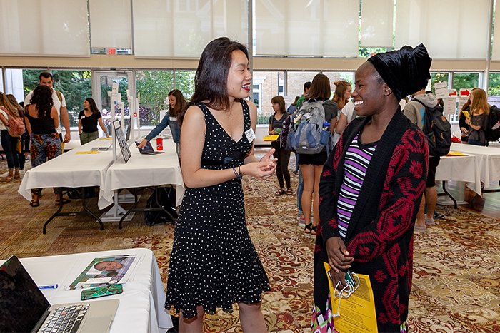 DickinsonCol's tweet photo. Nearly 70 Dickinsonians discussed their internship experiences at the eighth annual Internship Showcase, representing everything from global tech companies and world health corporations to local courthouses and media outlets: https://t.co/z35AUtsNTt. #DsonIntern https://t.co/jUQWPC7rkG