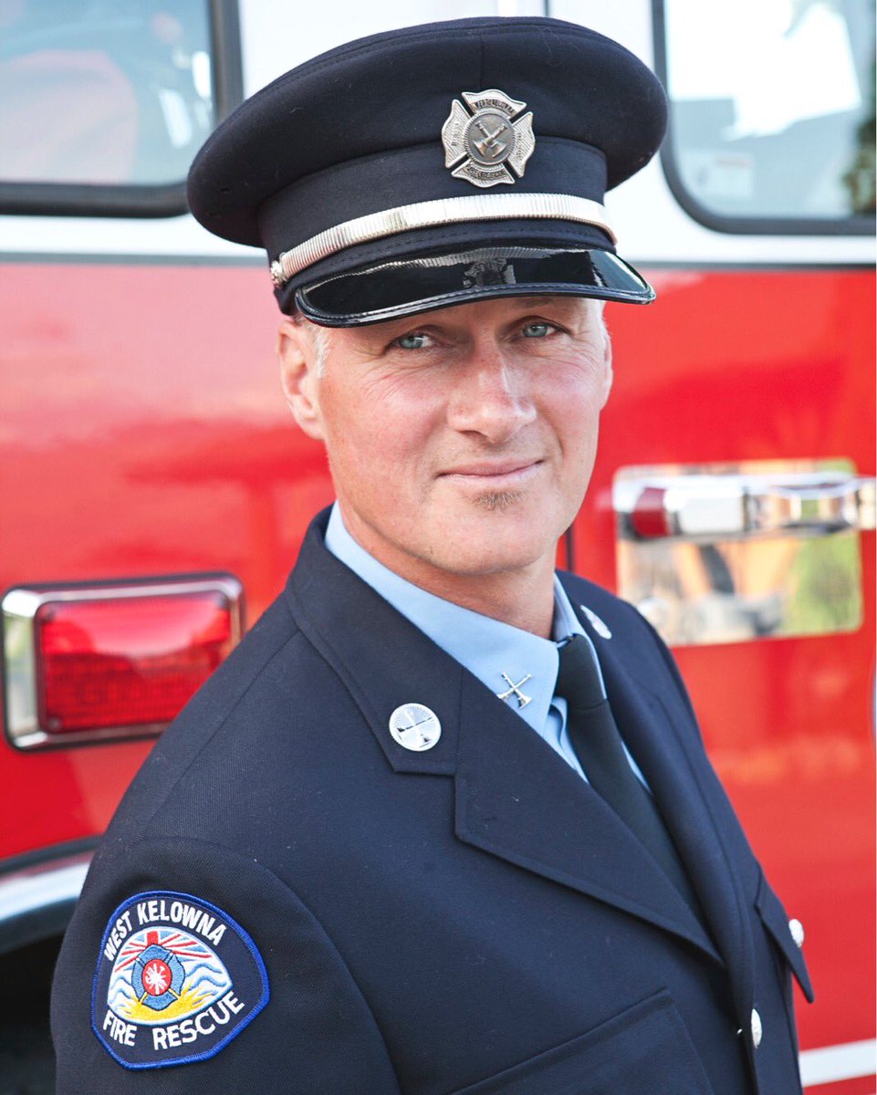 IAFF4457's tweet photo. We are deeply saddened to report the #LODD of Captain Troy Russell.Cpt Russell battled occupational brain cancer for a year and is an inspiration to all that new him.“Nipsy” as his brothers and sisters call him will never be forgotten.Our thoughts and support are with his family https://t.co/LIv5z5Ya7t