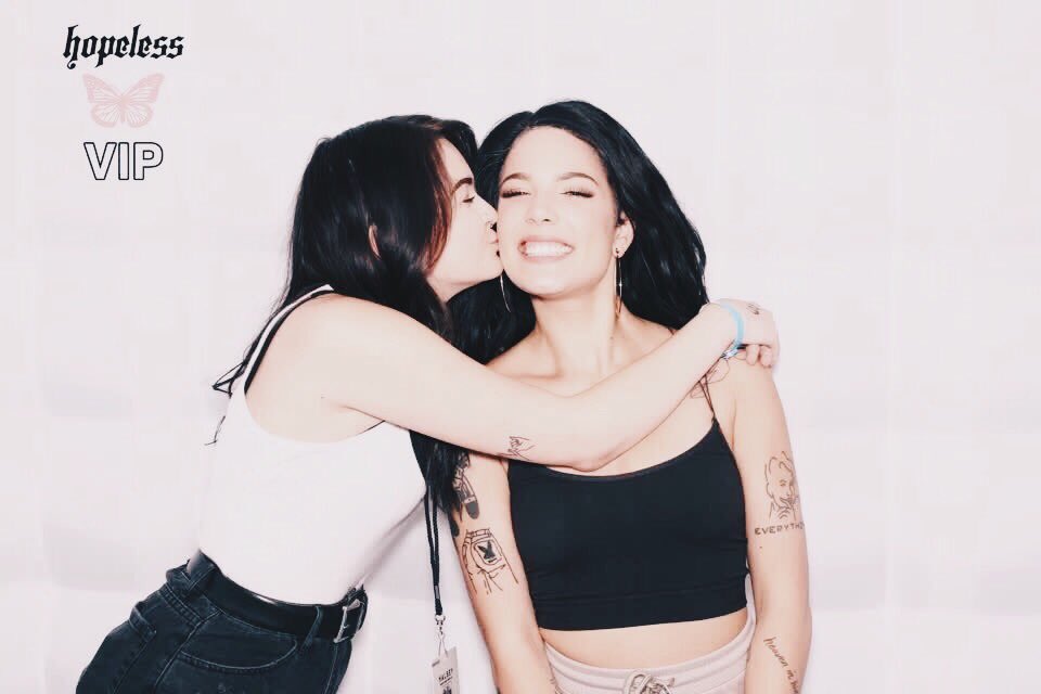 hfk is an album that came out the day after my heartbreak, & the healing started with the friends & experiences that came after. 5 states, 8 shows, & countless memories. thank u for it all  @halsey 