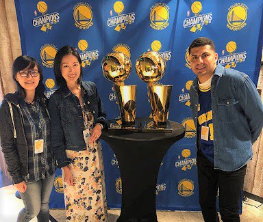 BrandVia's tweet photo. Celebrating Bon Appetitβs partnership with the Golden State Warriors was a slam dunk! Read all about it here: https://t.co/GBkdLM6jrE #bvcreates #bvplays #culture #bayarea #sports #bonapetit #goldenstate #warriors https://t.co/eqIAoMQlfq
