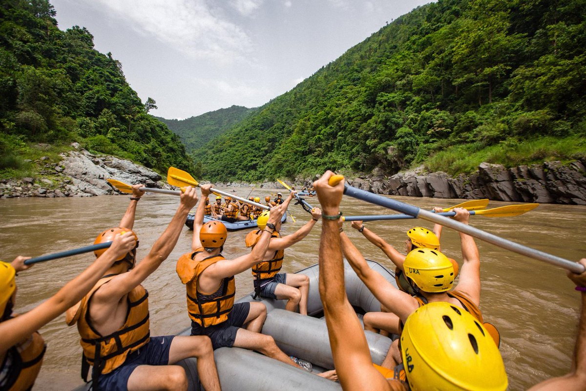 GIVEvolunteers's tweet photo. Be on the pursuit for the most epic version of yourself. Rafting in the foothills of the Himalayas is a good place to start. #givenepal #givevolunteers #whitewaterrafting #volunteertravel https://t.co/d3piqyT9MU