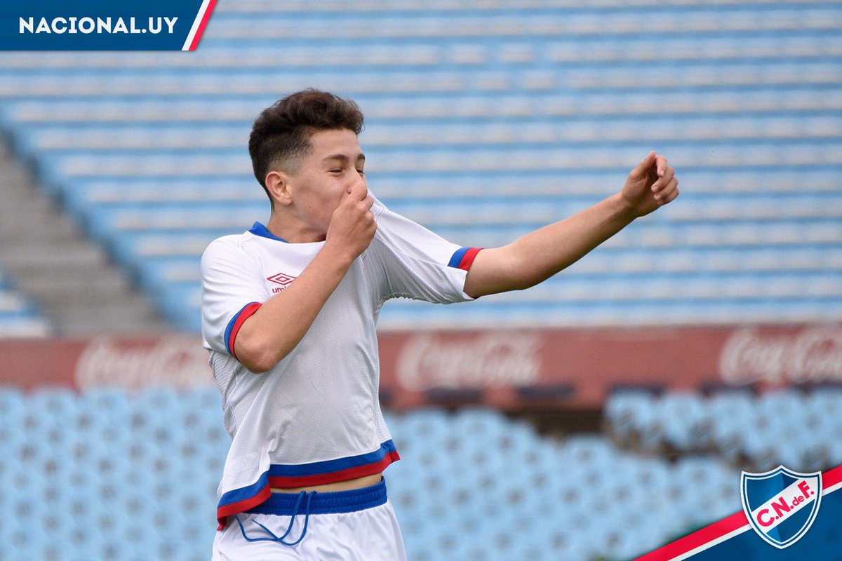 Nacional's tweet photo. ¡Los clásicos de Formativas son para la #CanteraInagotable! Nacional venció a Peñarol en las 5 categorías, consiguiendo 12 goles a favor y 4 en contra. 
Sub19: 3-2
Sub17: 2-0
Sub16: 4-1
Sub15: 2-1
Sub14: 1-0
#DaleBolso 🔴⚪️🔵 https://t.co/JKPeDo3RHn