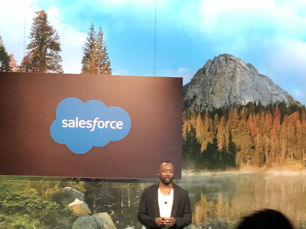 kritinc's tweet photo. https://t.co/zM3fjjmoCe, just because. #dreamforce2018 https://t.co/oSaXpUEpzR