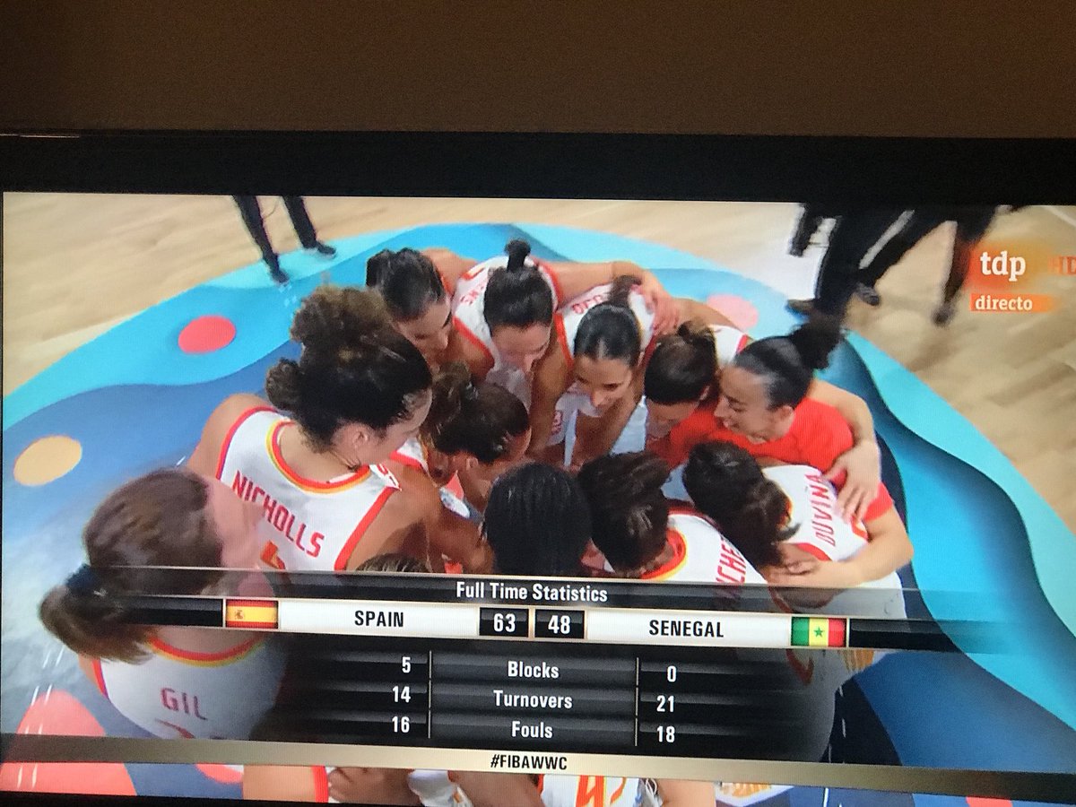 Con permiso de mi amiga <a href="/MAEVA2277/">EVA MARÍA CARRETERO</a> comparto su frase:
“No eres sólo lo que logras, eres lo que superas” @baloncestofeb <a href="/Martaxargay/">Marta Xargay</a> <a href="/LauraNicholls1/">Laura Nicholls</a> <a href="/cristi106/">Cristina Ouviña</a> #equipo #UnSueñoCompartido Seguimos !🏀#FIBAWWC