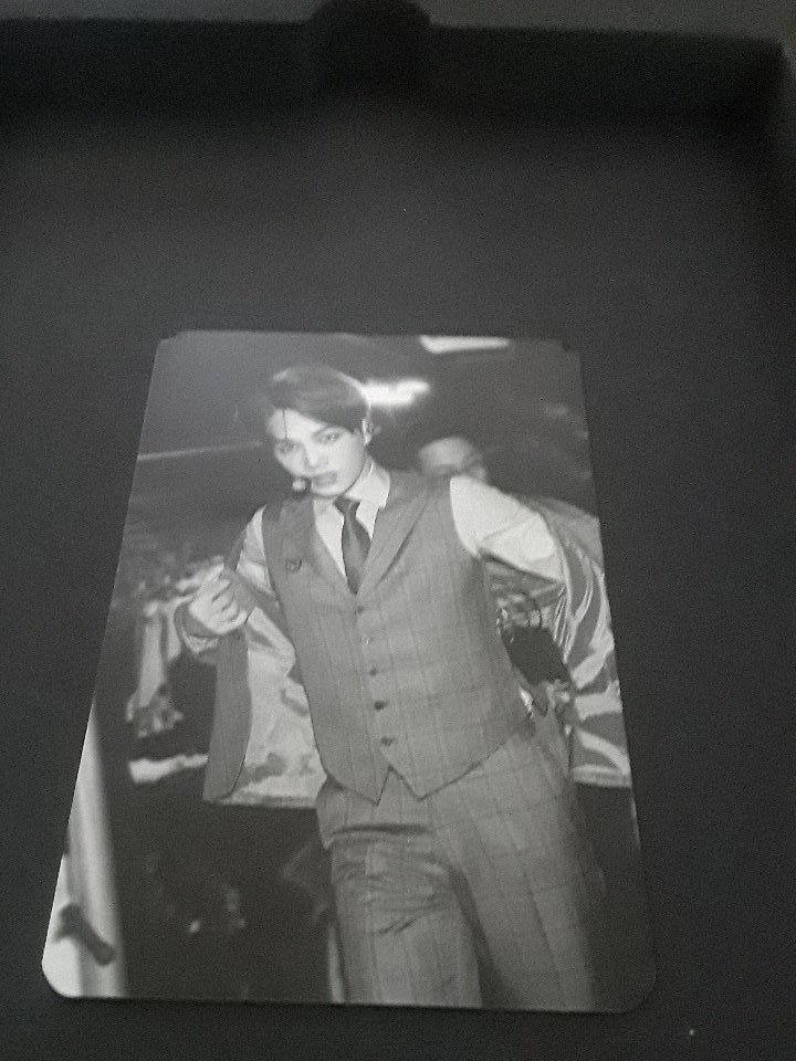 RhondaRhonda710's tweet photo. My ElyXiOn in Seoul DVD arrived today in perfect condition. Thank you @LayUSAUnion and @BaekhyunUsa! I GOT KAI!!!!! #EXOUSAUnionGO #ElyxionDVD https://t.co/kGwA4nU3qL https://t.co/eiWYtOLYHT