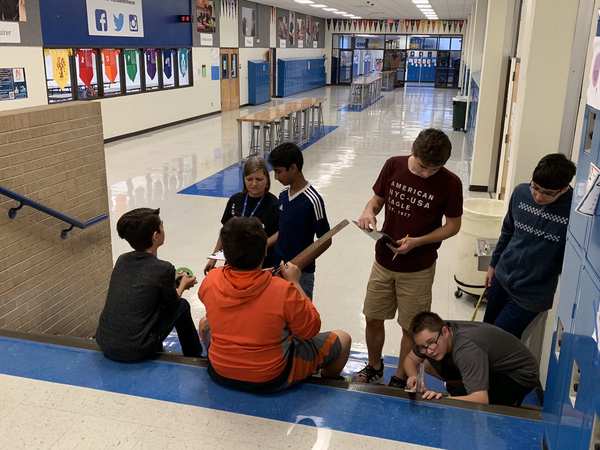 PamelaO333's tweet photo. Calculating slope in the real world! Way to go Mrs. Jones! #onefamily @RoundRockISD https://t.co/IqFidzjazm