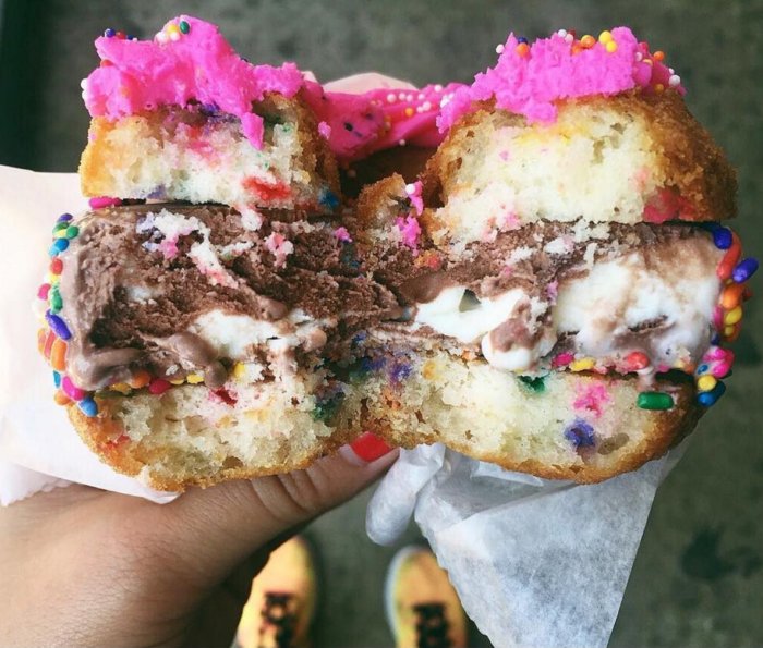345HarrisonApts's tweet photo. @BBDoughnuts is pretty much the only place you can find a #Doughnut ice cream sandwich. On a warm day like today, this is the perfect post summer treat! #ItsAllHere #SouthEndLiving #345Harrison #BostonFoodies https://t.co/7xt0Kz7bQG