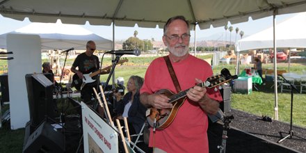 CPPAgri's tweet photo. #CPPPumpkinFestival will feature live music, ranging from the @calpolypomona #PepBand to local music groups. Come to the festival 10/6 and 10/7. Get discounted tickets in advance at https://t.co/S8LE9SlfId. https://t.co/ffupzzIRrD