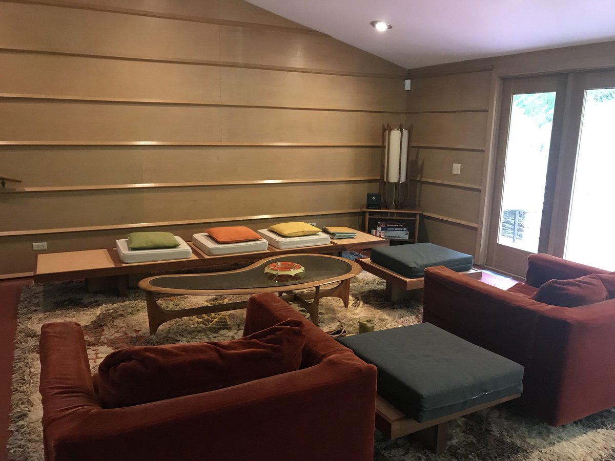 KellyAShannon's tweet photo. The third Frank Lloyd Wright property on @MATPRA2018’s “Get Wright” Tour in @laurelhighlands is in the Duncan House in Polymath Park. #MATPRA2018 https://t.co/rNazt1yT4B