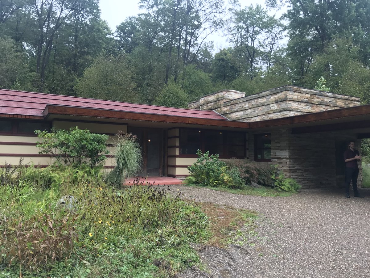 KellyAShannon's tweet photo. The third Frank Lloyd Wright property on @MATPRA2018’s “Get Wright” Tour in @laurelhighlands is in the Duncan House in Polymath Park. #MATPRA2018 https://t.co/rNazt1yT4B