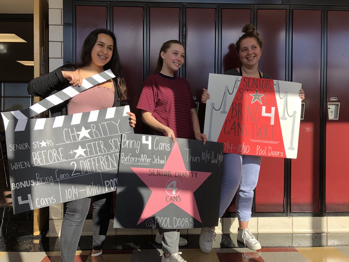 Seaholm2019's tweet image. Shoutout to our charity co-chairs for their awesome posters!!!⭐️⭐️⭐️