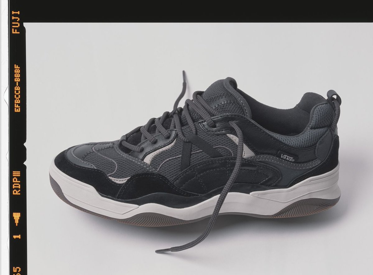 hanonshop's tweet photo. Vans Vault UA Varix WC 'Black' is available to buy ONLINE now!
#hanon #vans #varix
https://t.co/HHdeqXzAqd https://t.co/RGywvOE4DE