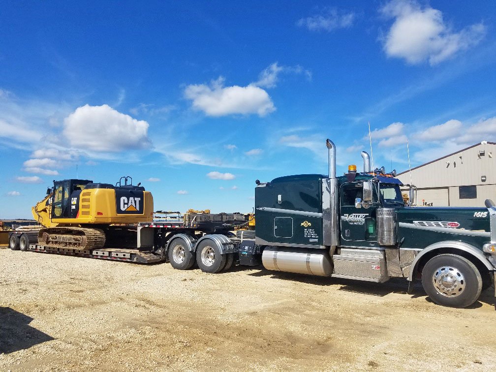 This Cat 320EL Excavator is Sold, and leaving today for a customer in Nebraska. We appreciate their business and wish them well!