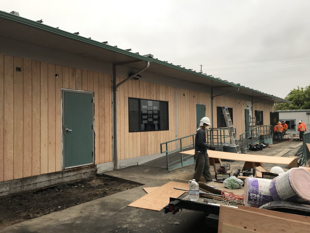 SC_NSD's tweet photo. Olivewood: Exterior Wall Refurbishment Project. Contractor installing new exterior walls to classrooms.#NSDnow https://t.co/3Suy3DgzNN