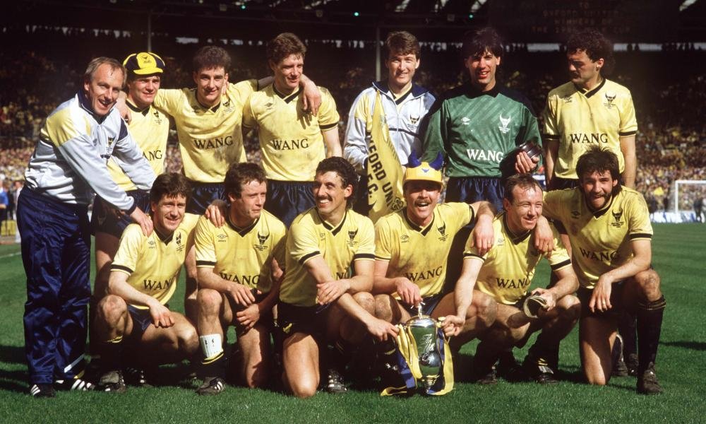 robertmdaws's tweet photo. #RayGraydon joined United from Washington Diplomats following a successful spell at Aston Villa, made 47 appearances for the U's between October 1979 and April 1981, scoring 10 goals along the way #OUFC @OUFC( Ray back row left ) https://t.co/Q043Oy86e1