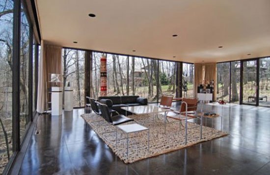 WowHauser's tweet image. Anyway, the REAL Ferris Bueller House, which was up for sale in 2013. bit.ly/2OdZxeF