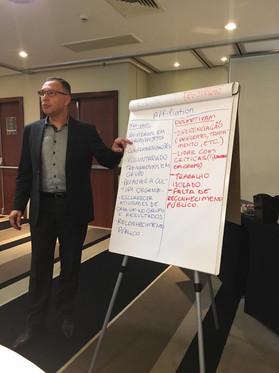 ClaraPolancoGuz's tweet photo. Dia 2 de #UPSDS em São Paulo revisando o que motiva nossas pessoas a aumentar a productividade @GeorginaBane @ErnspikerJulia @Stefani1Maureen @UPSers https://t.co/RMVHdBBccE