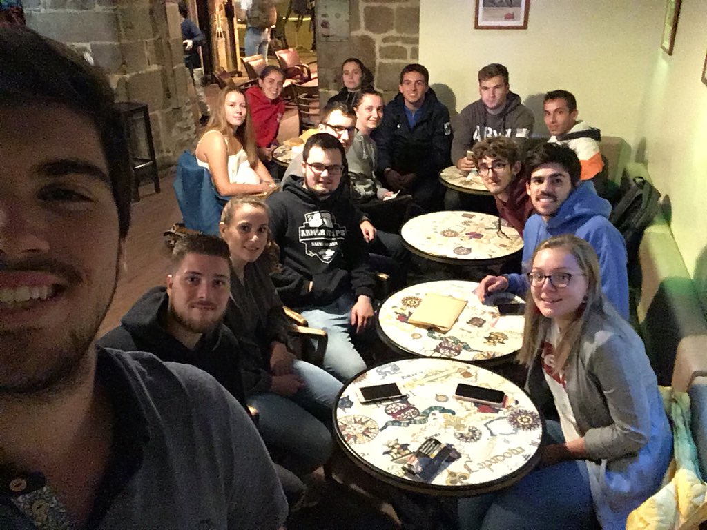 BaptRomero's tweet photo. Fin de ces 3 jours de passation d’@ArmorSTAPS avec l’@ANESTAPS ! Quelle plaisir d’avoir pu former cette belle équipe ! @VilledeStBrieuc a un bel avenir devant elle et pourra compter sur l’une de ses assos motrices ! Merci et à bientôt les copains ❤️💪 https://t.co/xuyJDHvSxj