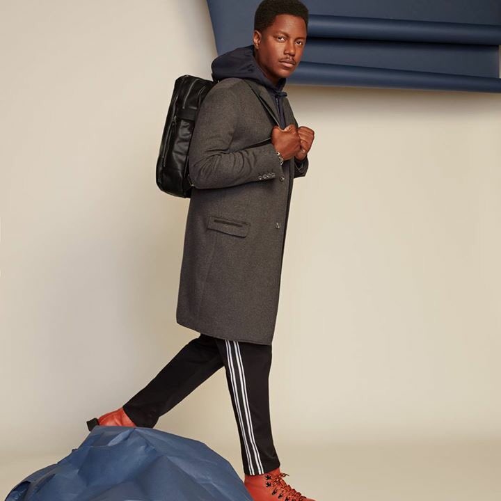 Inspiré de la mode japonaise, <a href="/marcustroy/">Marcustroy</a> aime tout ce qui est classique et épuré. Toutefois, pendant l’automne, il ne jure que par le look superposé. Inspirez-vous du look urbain décontracté-chic qu’il a créé! centrerockland.com/fr/marcus_hiver