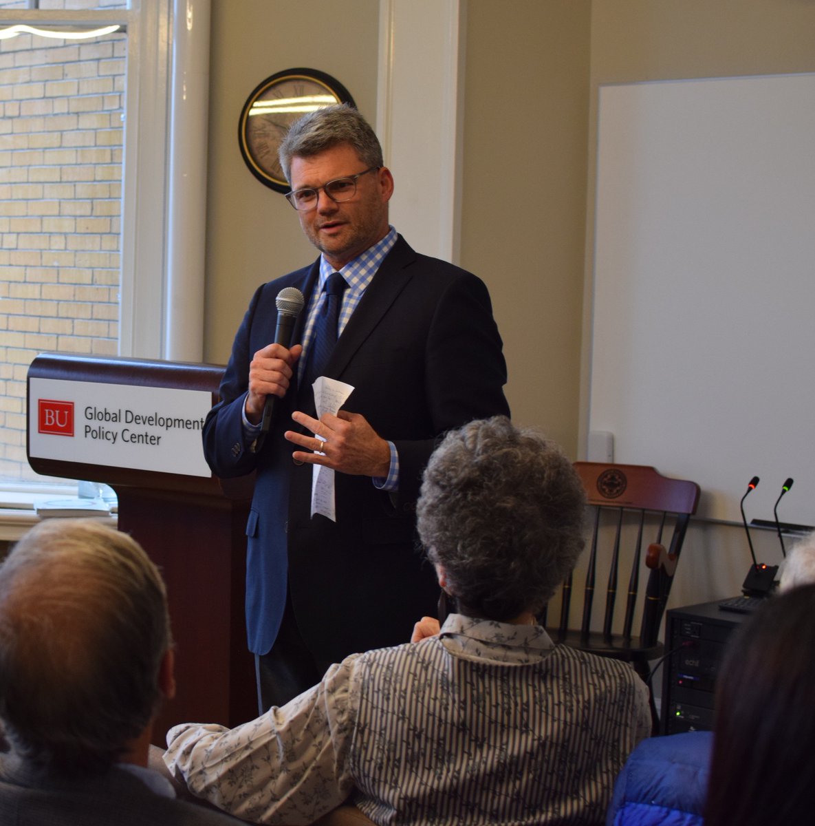 GDP_Center's tweet photo. Thank you to all who joined us for the #GDPCenter Open House last night. We were proud to host @BUPardeeSchool Dean @AdilNajam to speak as a lead author of the latest #UNDP Pakistan National Human Development Report.
📸 & More: https://t.co/aziutNjJ8s
#pkNHDR #InvestInPKYouth https://t.co/qbtdtFKooA
