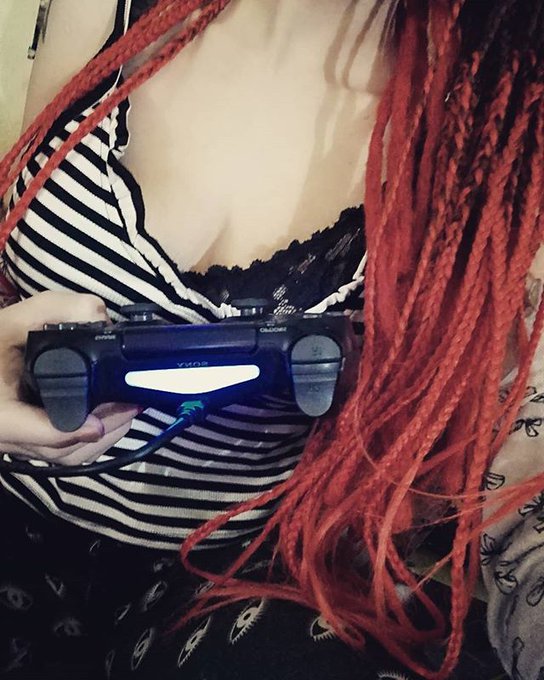 ❤️Fortnite player❤️ Sto gioco mi ha leggermente preso, ma leggermente eh! Ahahhahaha #simplyamanda #fetishgirl<a href="/tag/videogames"class="tags"><span>#videogames</span></a><a href="/tag/playstation"class="tags"><span>#playstation</span></a><a href="/tag/gamers"class="tags"><span>#gamers</span></a><a href="/tag/playstation4"class="tags"><span>#playstation4</span></a>