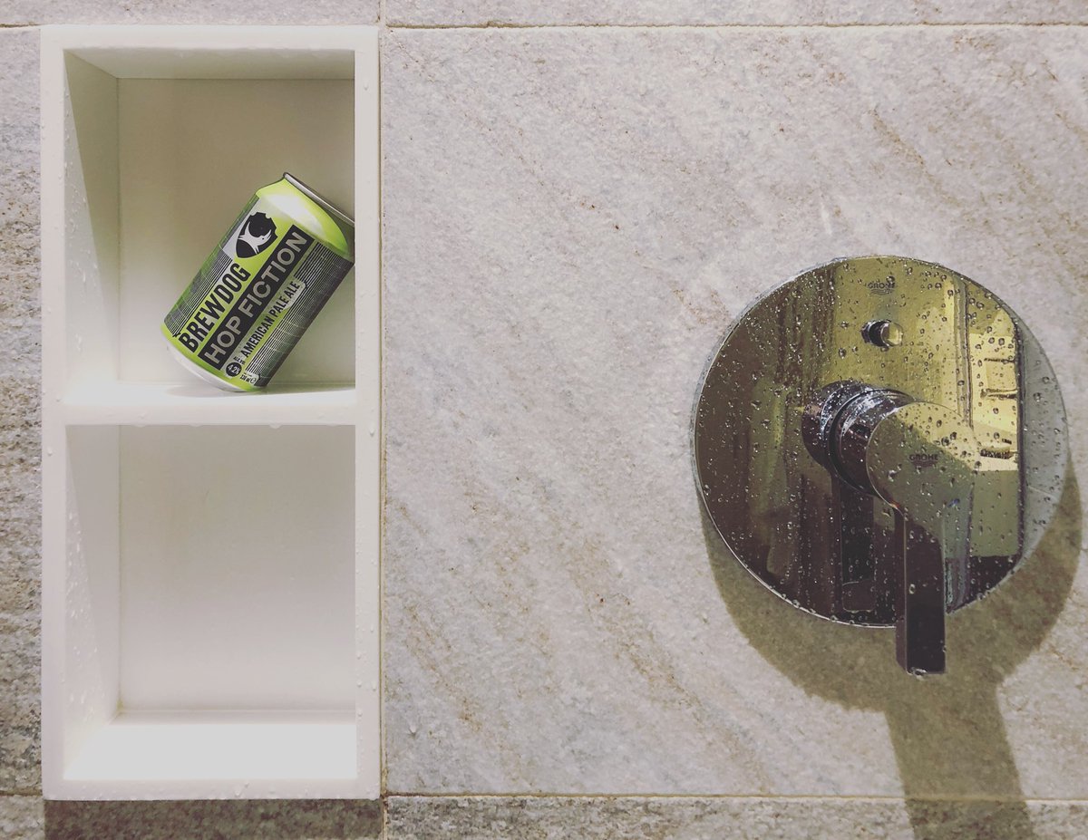 _RichardStreet_'s tweet photo. Did someone say shower beer?
#HopFiction
#BrewDog https://t.co/Tg81xryDrY
