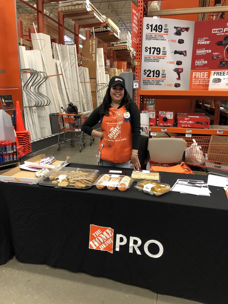 nice4puddin's tweet photo. Come join us here at the #mightymesquite for our Pro Event from 4-7! Hope to see you here!!!! #findknowgrow @JanetJo19203878 @felix_momoh @mhd6537 @hdmike80 @BradfordMaryE @garland_haynes @fes6537 @tavares_gabe @JuanLopezHDQC https://t.co/EOP3HNe71h