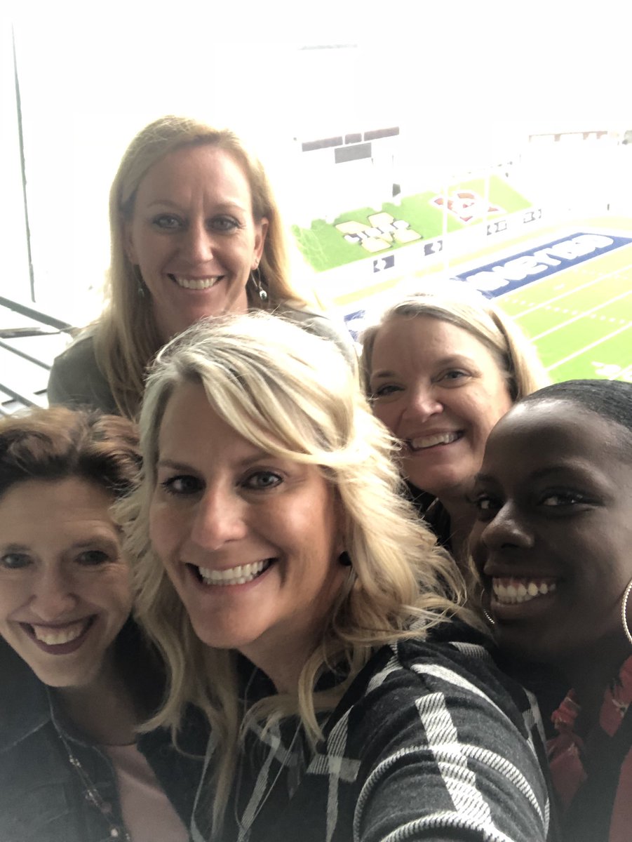 RicheSally's tweet photo. #mymisd Great morning touring our new Staduim! #teamworkmakesthedreamwork https://t.co/Y6y9fhS6FG