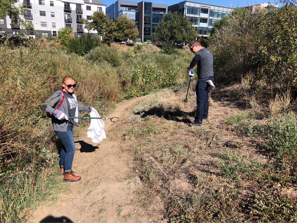 mundisue's tweet image. Great day to do some riverbank cleanup in Denver’s Confluence Park with the @gnwyfoundation for @Stantec in the Community Week! #StantecTogether