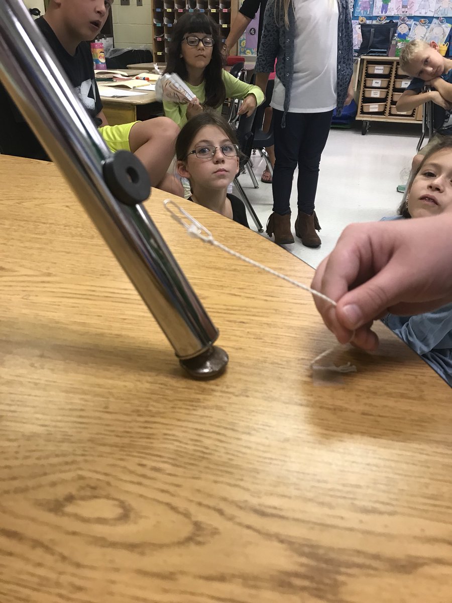 Mrs_Casaletto's tweet image. We loved our first FOSS science experiment in the motion and matter unit! The floating paper clip was a huge hit! #fossscience #ccspride #laceypop #room22