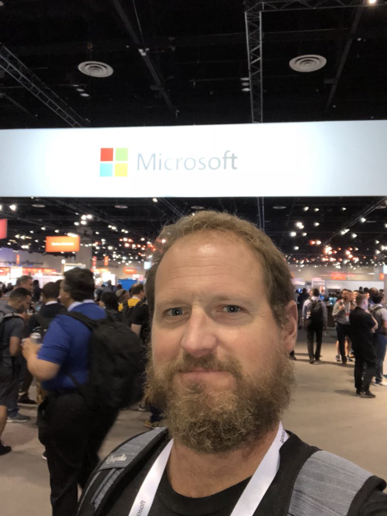 Johndulle's tweet photo. Nerds @808D1 @erikwallen @AdamBoelter @aboelter1 https://t.co/fLz9ryTwly