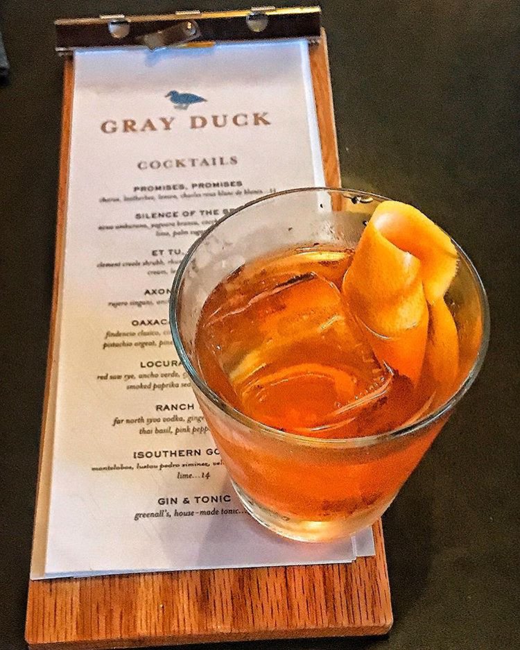 grayduckstpaul's tweet photo. Repost: When your bartender just knows 🥃 #notonthemenu 

📸 travel_drink_eat_repeat https://t.co/7kM6FVPYBX