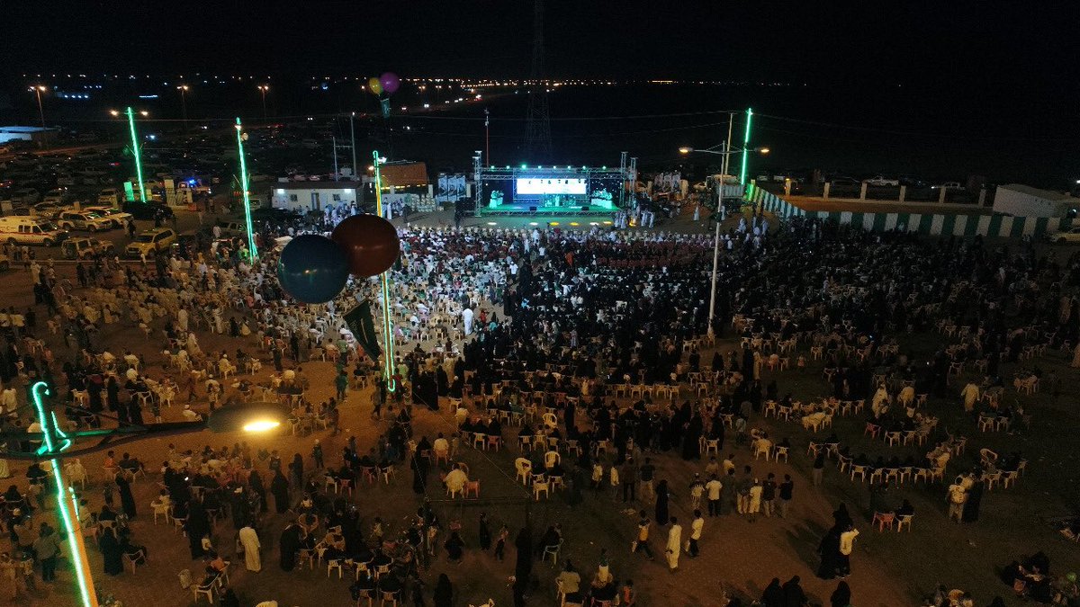 RtMerza's tweet photo. #شكر_وتقدير_لفريق_كوابيس_التي_شاركت_في_اليوم_الوطني_في_محافظة_صامطه #بحظور_اكثر_من_25الف_شخص_باكبر_فعالية_على_مستوى_الجنوب https://t.co/DoADUVstA3