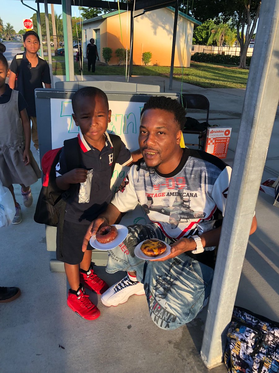 Park Ridge Elem. tweet media