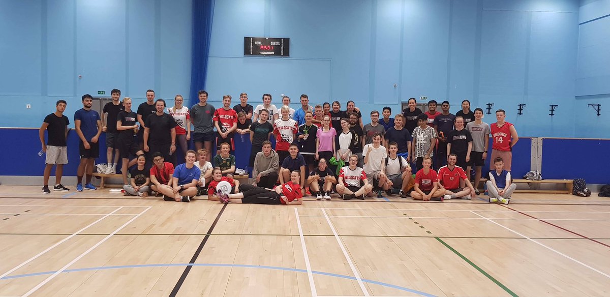 Was so nice to see so many people at our first indoor training today #uweultimate #ultimatefrisbee #frisbeefreshers