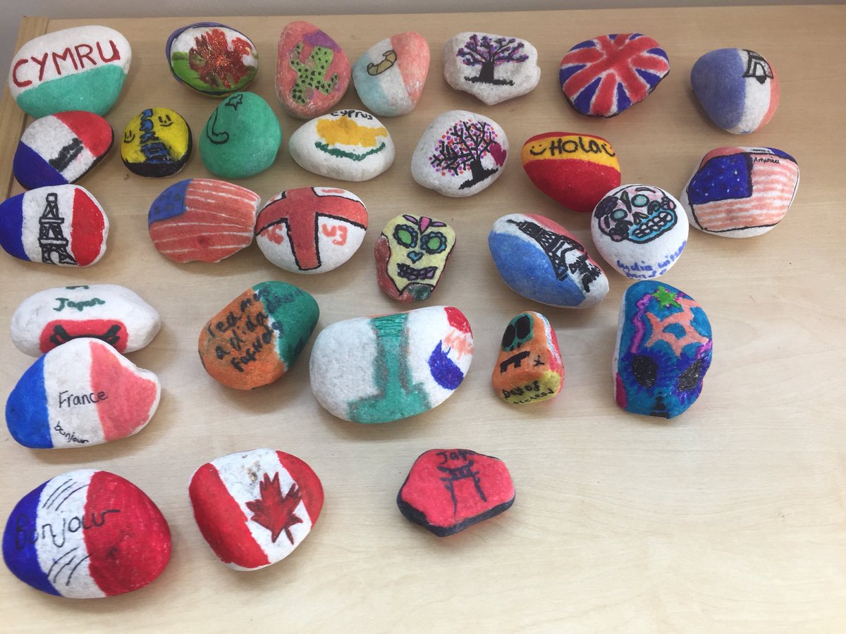 mfl_wade's tweet photo. MFL rocks....don’t you agree?! Just a few of our lovely designs today in order to celebrate European Day of Languages 2018! #Mfltwitterati https://t.co/Yogihjy0GD