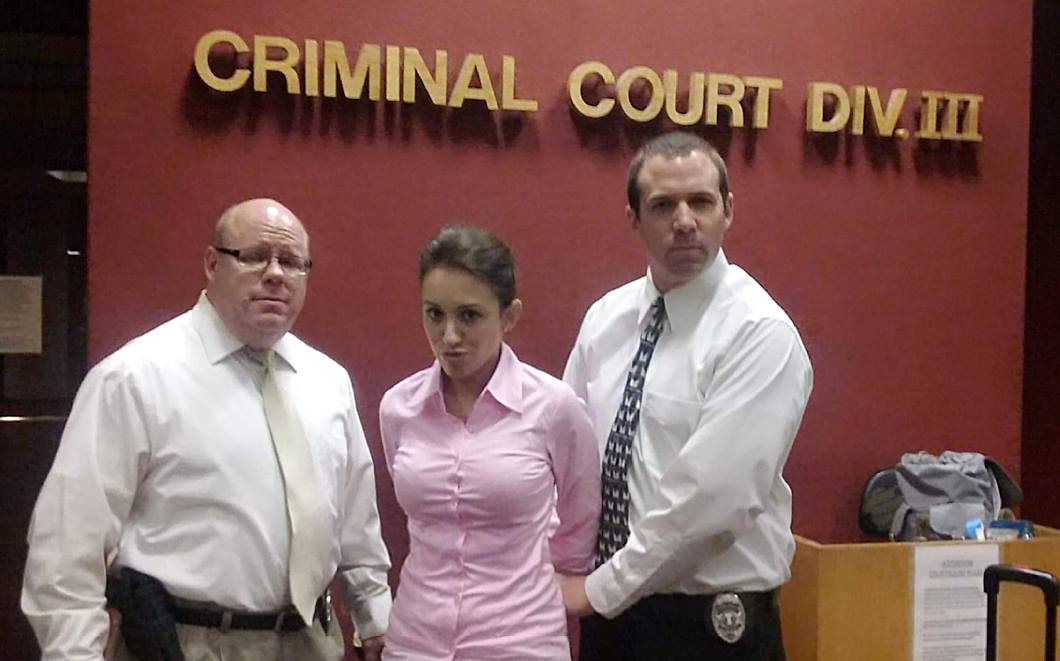 DevannyPinn's tweet photo. Pics from the set of my ratings record holding @DiscoveryID mini series #CaseyAnthony An American Murder Mystery! I portrayed Casey on the series and while she sucks, the cast/crew were just amazing. #TrueCrime #horror #actress #screamqueen #famouscases https://t.co/Xgv5dirwmC