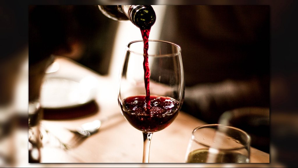 ksdknews's tweet photo. Chesterfield restaurant among one of the best for wine lovers https://t.co/OWjZGbPseA https://t.co/3NaLvD5MLg