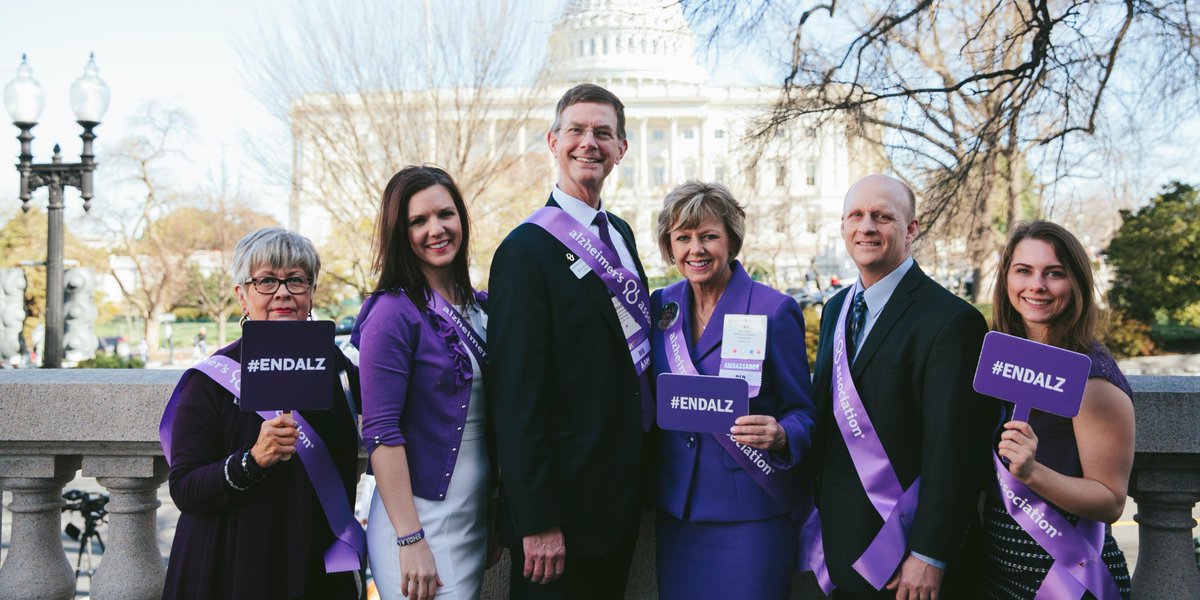 alzassociation's tweet photo. Breaking News: U.S. House passes $425 million increase for Alzheimer’s and dementia research funding at the @NIH. This increase is expected to be signed into law in the coming days. Thank you Congress for joining us in the fight to #ENDALZ! https://t.co/4Jh3dngI04 https://t.co/Xj6p2LY5nc