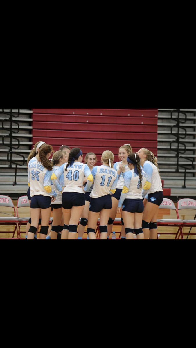 PawPrint_Kali's tweet photo. SENIOR/PARENTS NIGHT TOMORROW! (9/27) BE THERE!!! JV 5:30. Recognitions @ 6 o’clock. Varsity @ 6:30!!! #BeatWapak 💙😼💪🏻🏐 https://t.co/9r0KKIvPLc