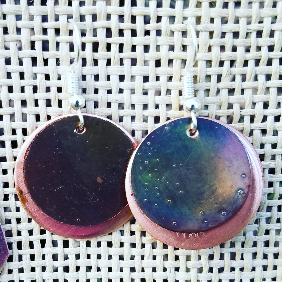 phillydragon's tweet photo. Copper Earrings. Flame patina. Sealed with water resistant finish. Hypoallergenic earrings.  #copper #copperearrings #Copper2018 #copperjewelry #earrings #planets https://t.co/YB0deFCbxf