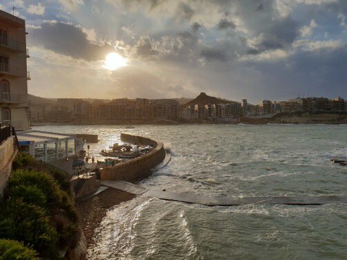 BaronHomesGozo's tweet photo. Marsalforn Bay earlier today. 

Autumn weather seems to have kicked in 🍂 🌊 https://t.co/JEki9vCerc