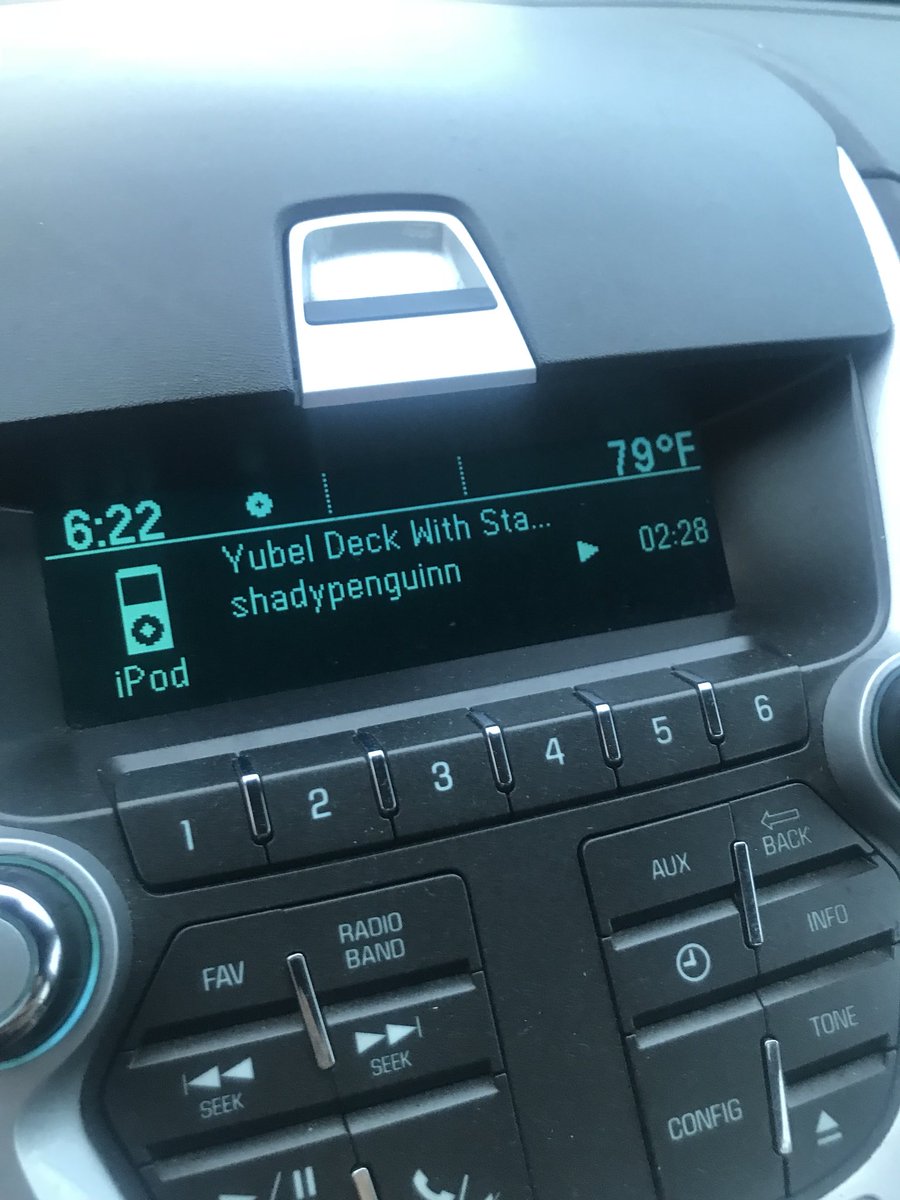MaxPegasusd's tweet photo. Very entertaining for the ride home from work. Thanks again for the vids @Shadypenguinn :) https://t.co/62V9kBQ5Ti