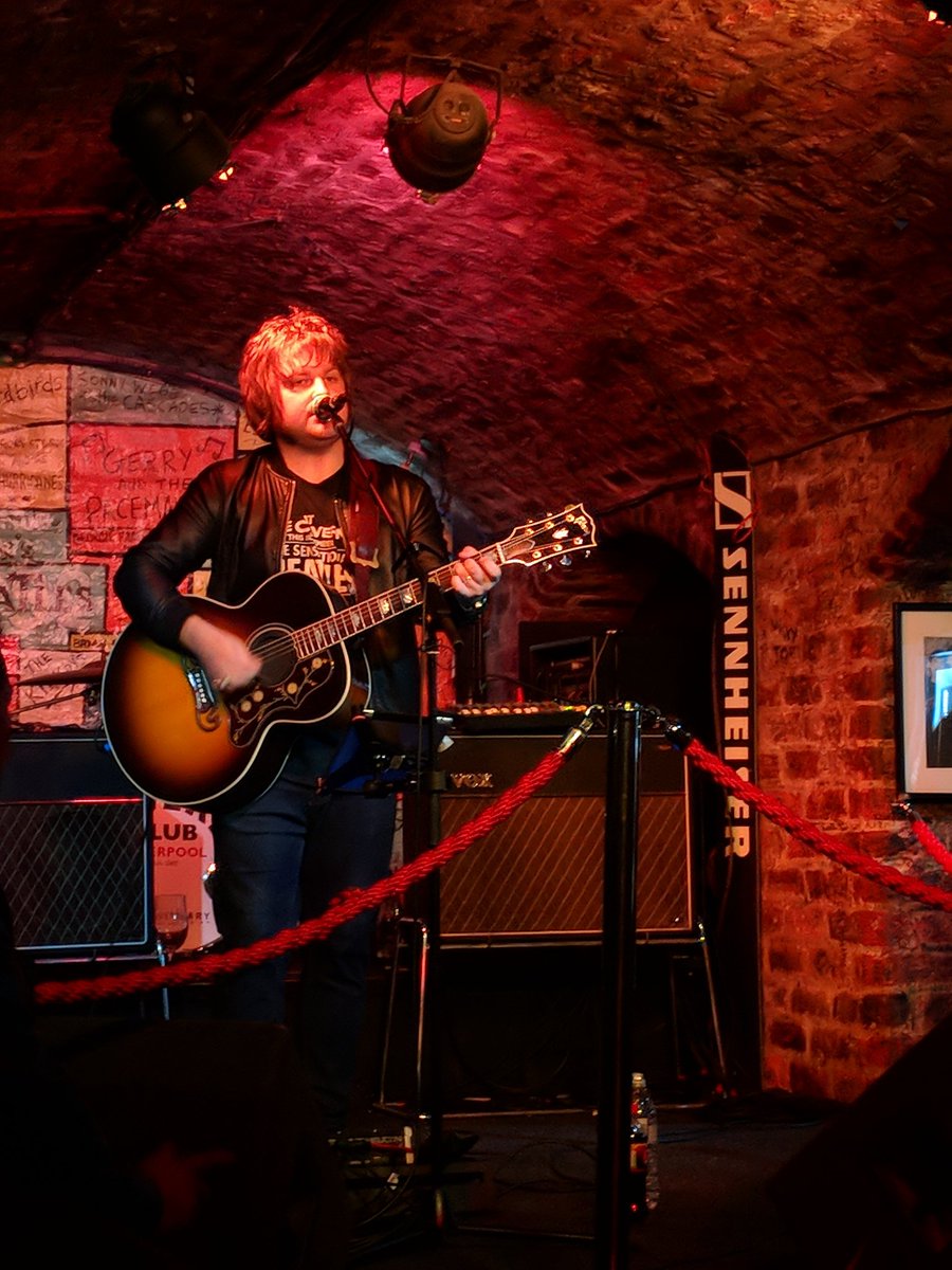 Kitty🌙 tweet media