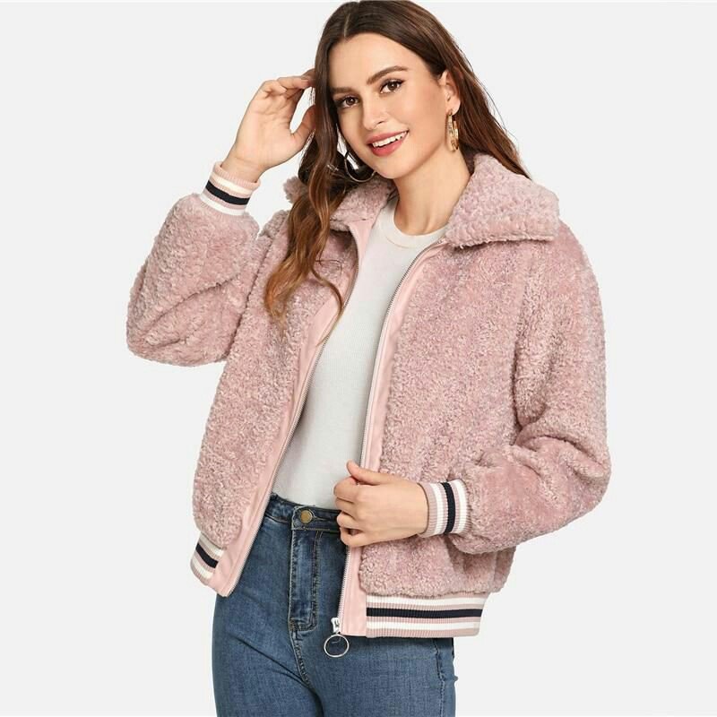 IrresistiblyYo2's tweet photo. Fuzzy Dusty Pink Jacket 
#brunomars #arianagrande #newprofilepic #backtoyou #themusicvideo #nowplaying #fashion #style #beauty #newyork #sale #model #girls #love #video #life #apple  #poshmark #autumn #fall #japan #travel #photo 
 🍁https://t.co/9Wjs1NTptC🍁
⏫Link for info⏫ https://t.co/KREeSUbcSX